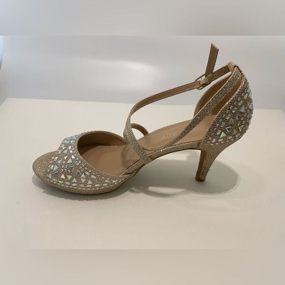 Delicacy shoes, Style: Excited, color Champagne, all man made materials - Picture 13 of 13